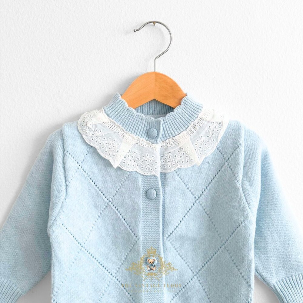NWT Lovely Girls Knitted Two-piece Cardigan Sweater & Pants Lace Collar 12-18M - Picture 4 of 6